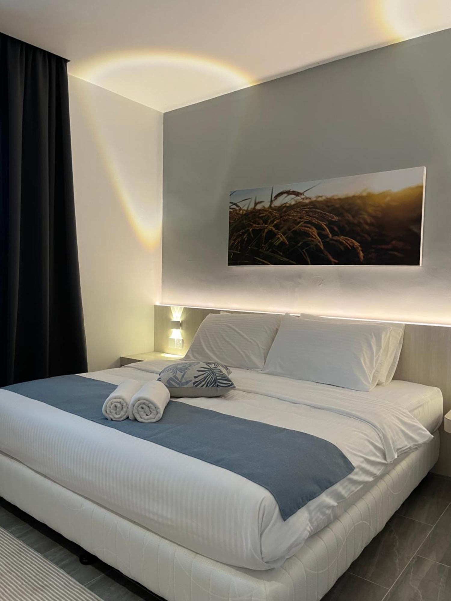 White alojamiento Chalet Pantai Cenang  Exterior foto
