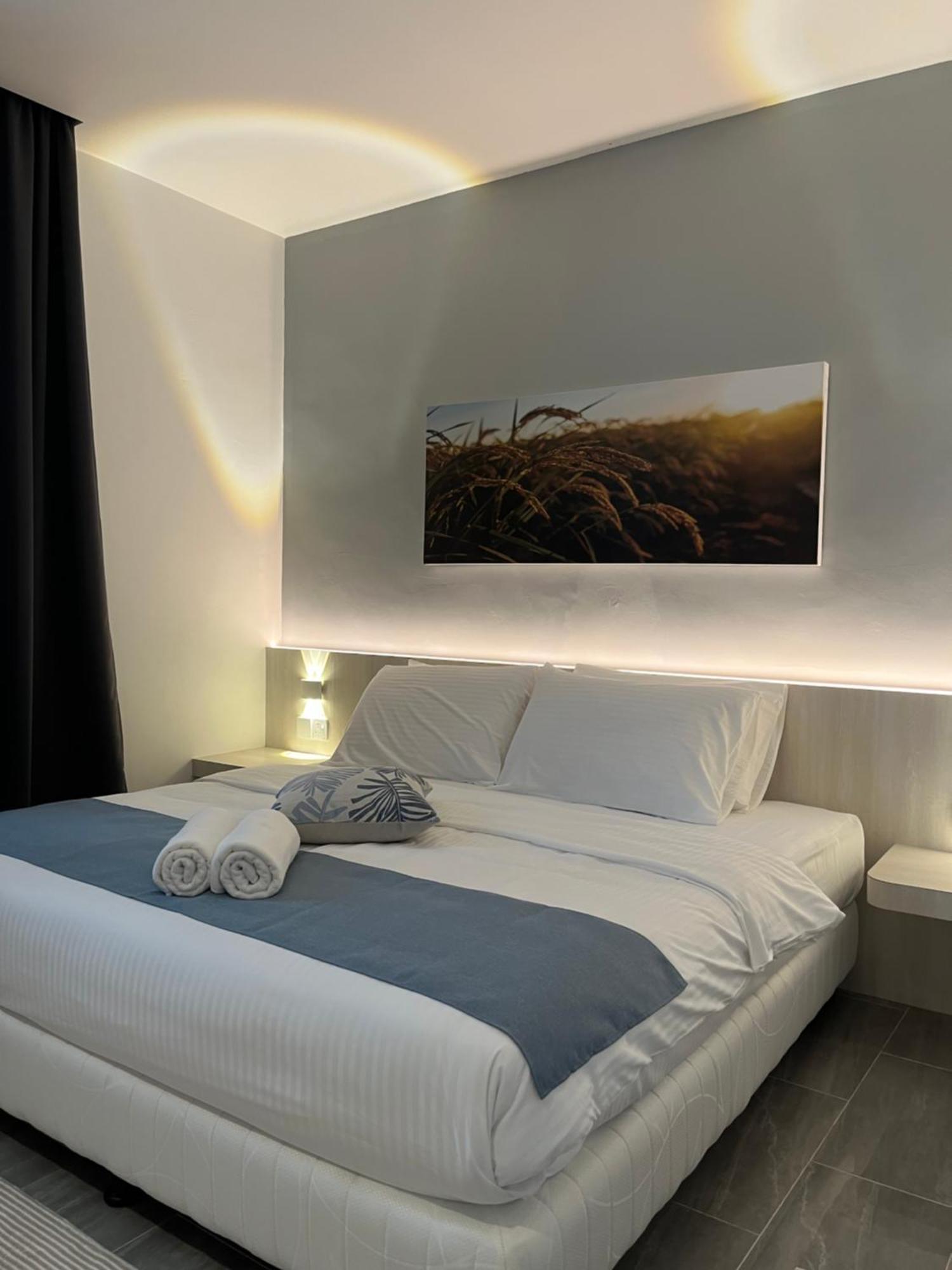 White alojamiento Chalet Pantai Cenang  Exterior foto