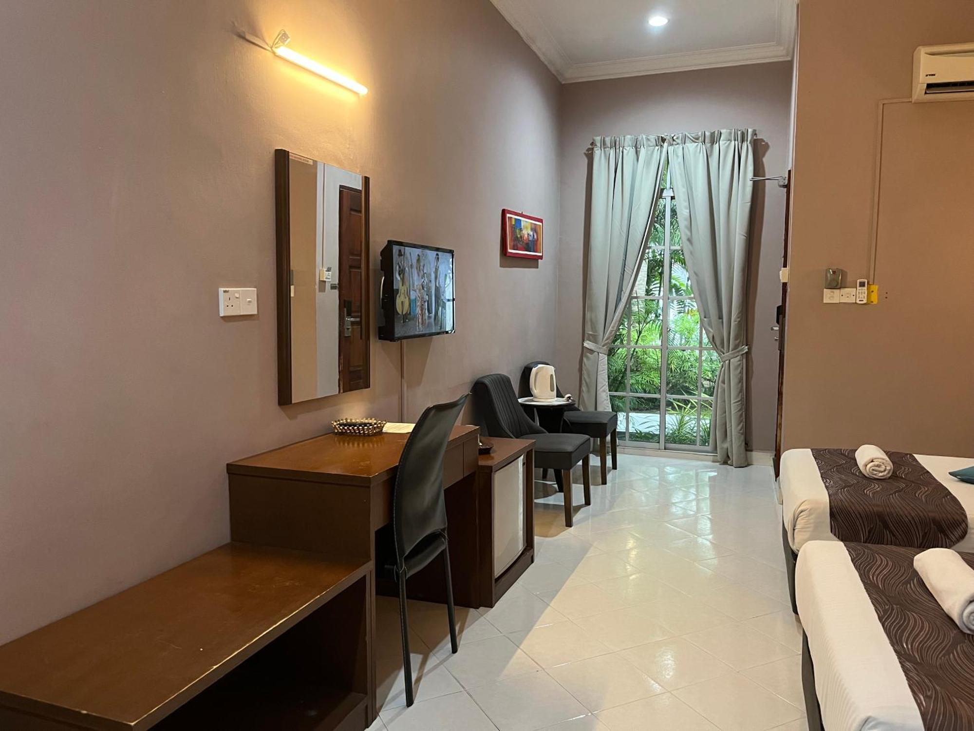 White alojamiento Chalet Pantai Cenang  Exterior foto
